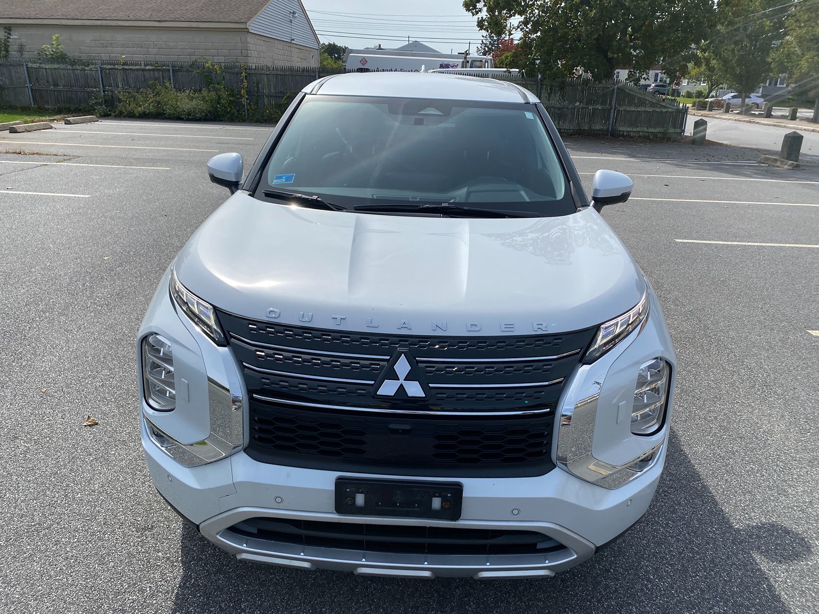 2023 Mitsubishi Outlander SE Black Edition Ralliart photo 2