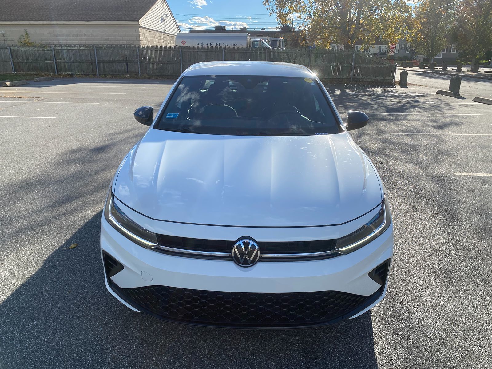 2025 Volkswagen Jetta Sport photo 3