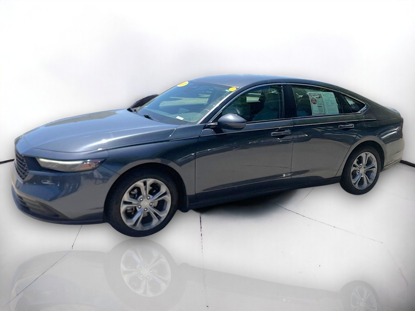2023 Honda Accord LX - Photo 2