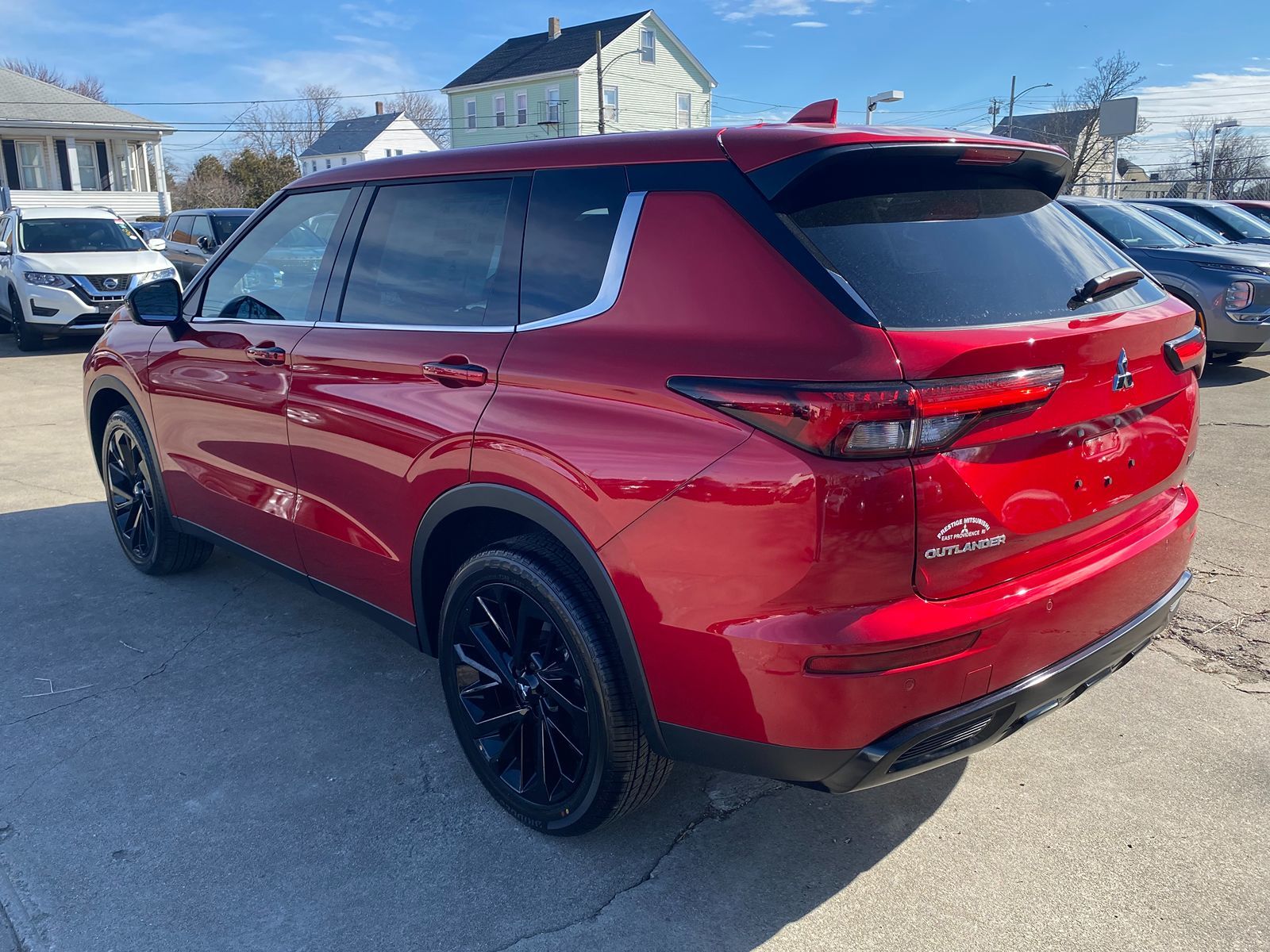 Sold 2023 Mitsubishi Outlander SE Black Edition in East