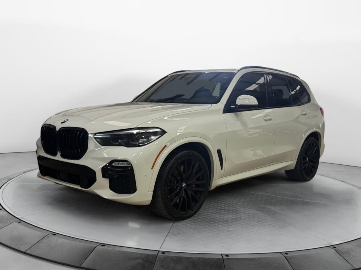 Sold 2021 BMW X5 M50i