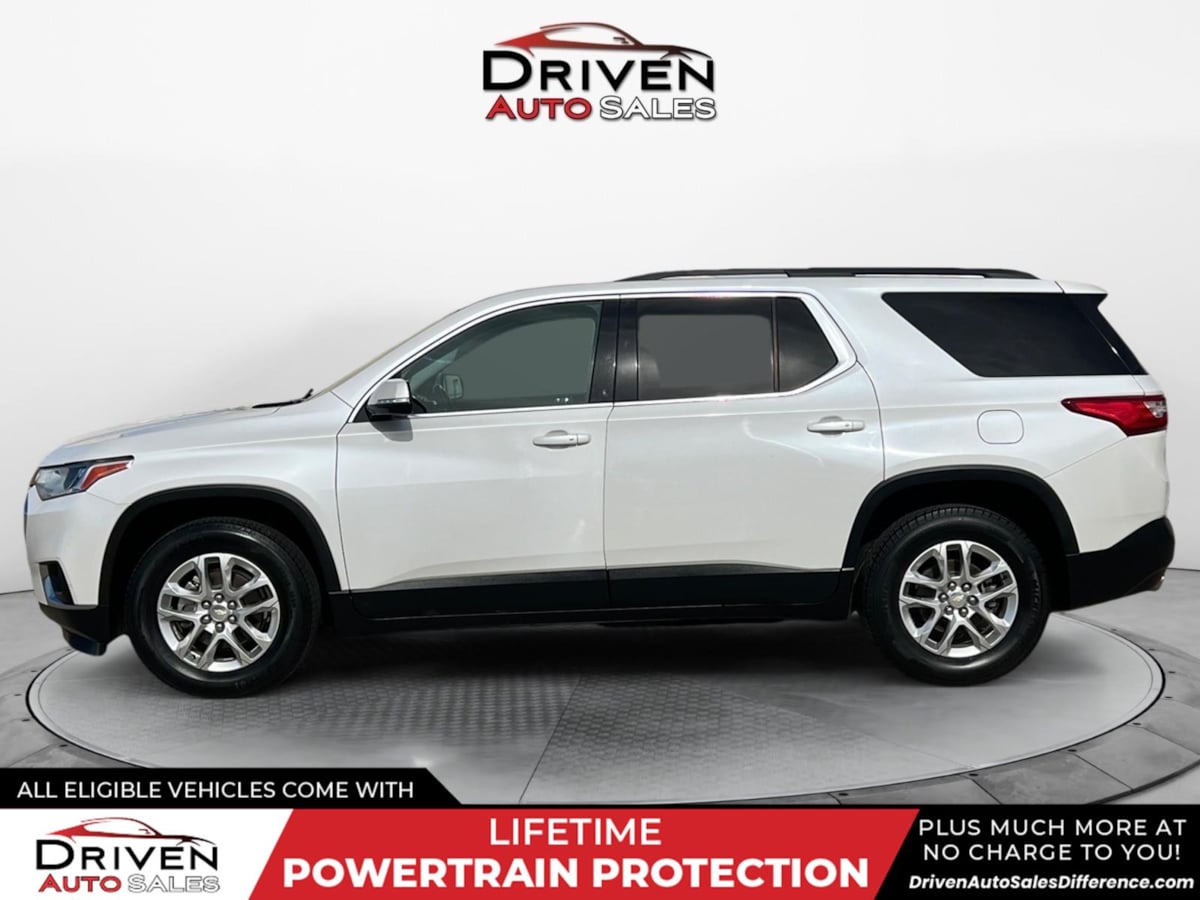 Certified Pre-Owned 2019 Chevrolet Traverse LT Cloth