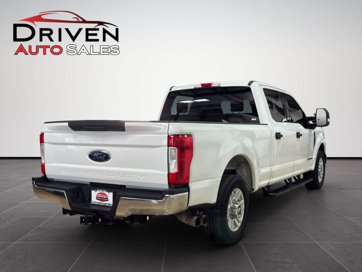 2019 Ford F-250 XLT photo 4