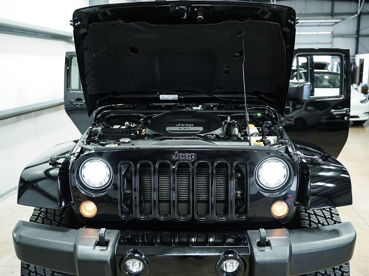 【tsutsuji 】JEEP × Black by VANQUISH Sold 2018 Jeep Wrangler JK Unlimited Altitude in Buda