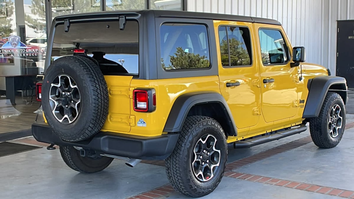 2021 Jeep Wrangler Unlimited Sport S 3