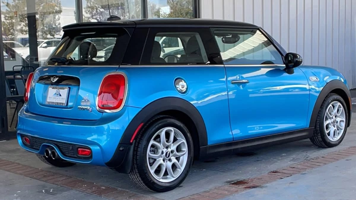 2018 MINI Hardtop 2 Door Cooper S 3