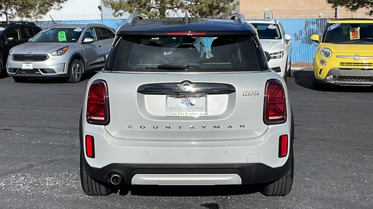 2022 MINI Countryman Cooper 6