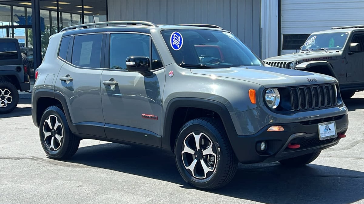 2022 Jeep Renegade Trailhawk 3