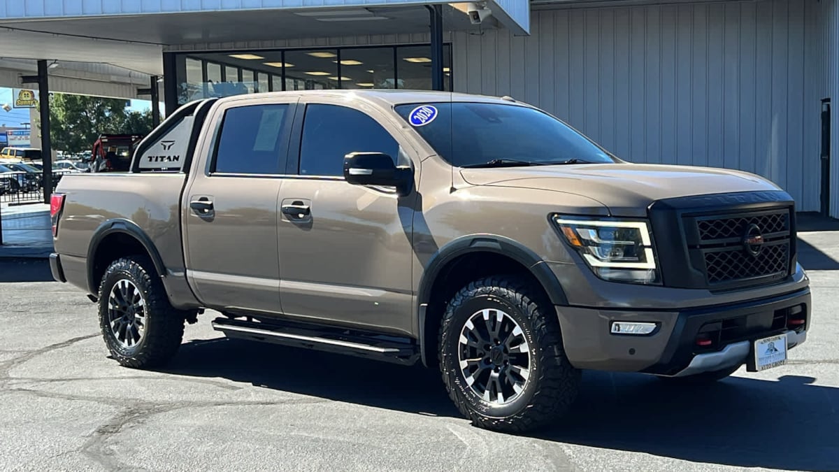 2020 Nissan Titan PRO-4X 3