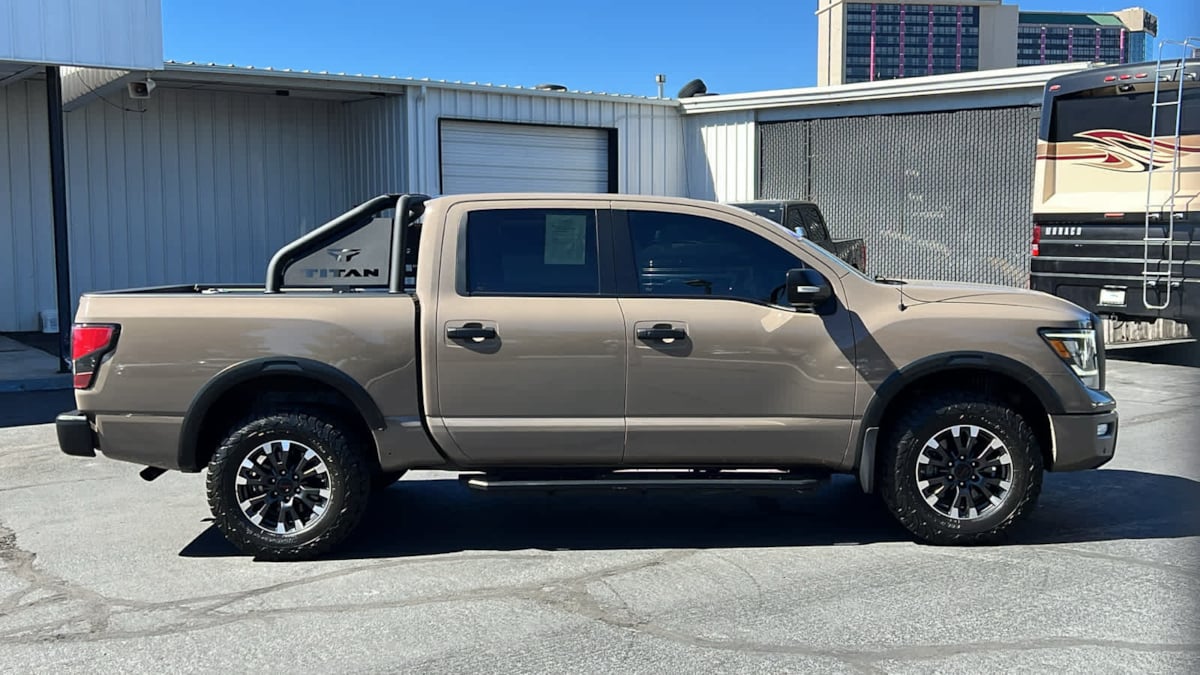 2020 Nissan Titan PRO-4X 4