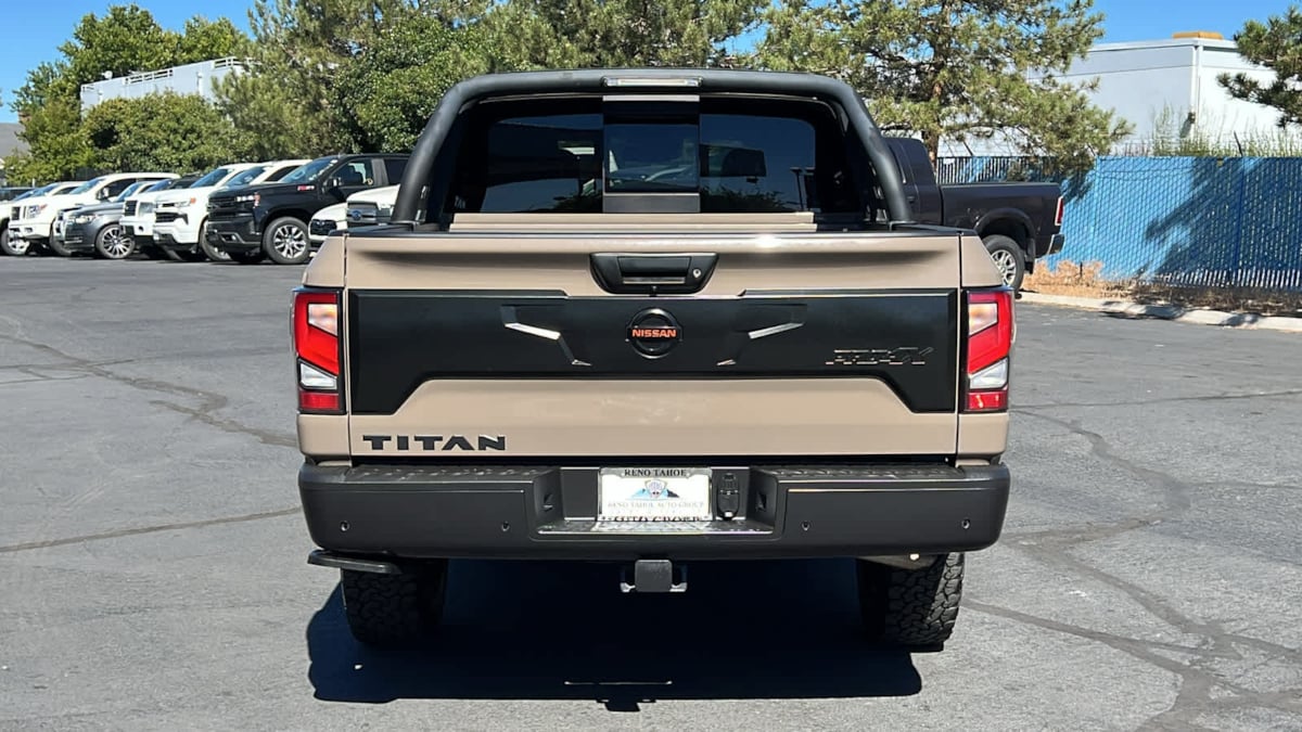 2020 Nissan Titan PRO-4X 6