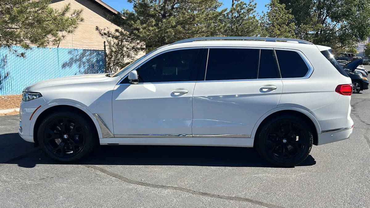 2020 BMW X7 xDrive40i 8