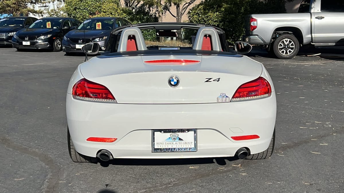 2012 BMW Z4 sDrive35i 10