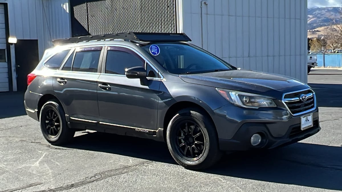 2019 Subaru Outback Limited 3