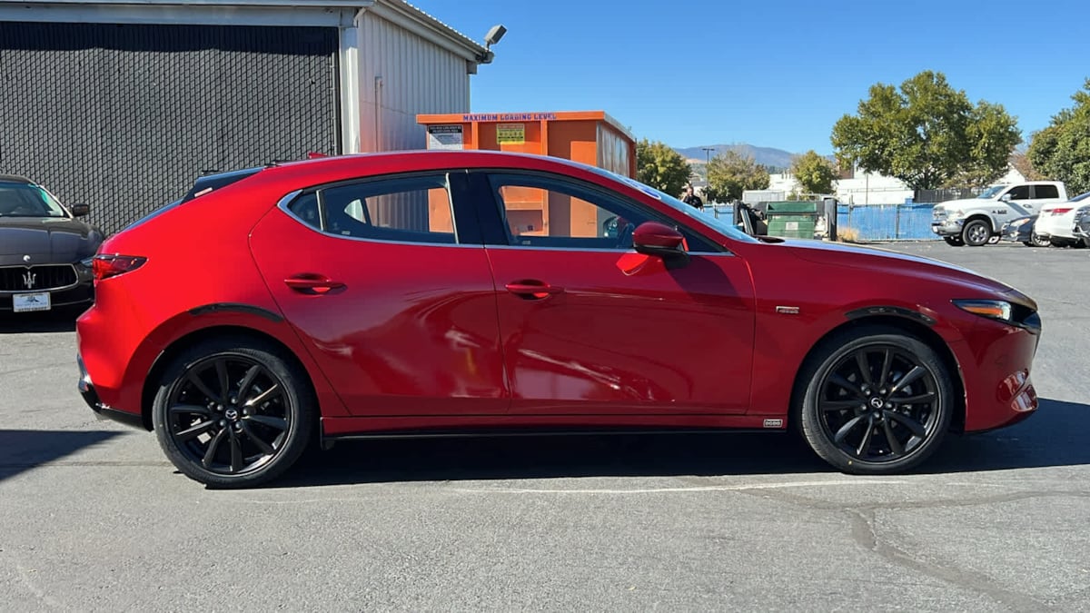 2022 Mazda Mazda3 Hatchback Premium 4