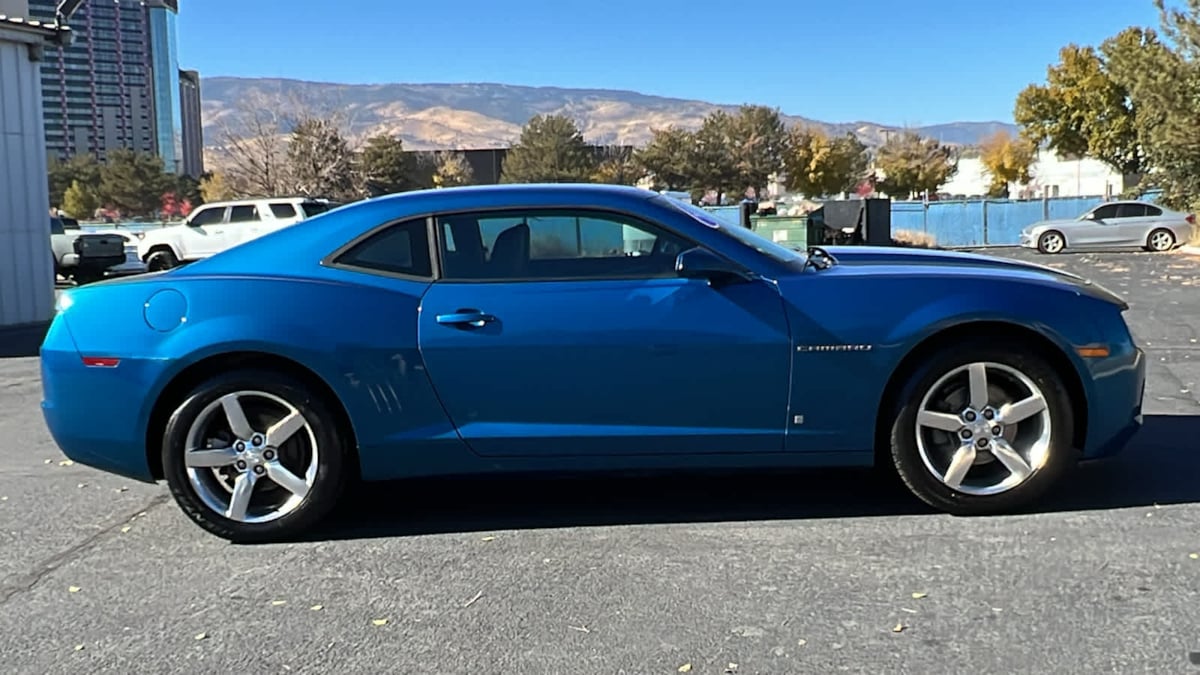 2010 Chevrolet Camaro 2LT 4