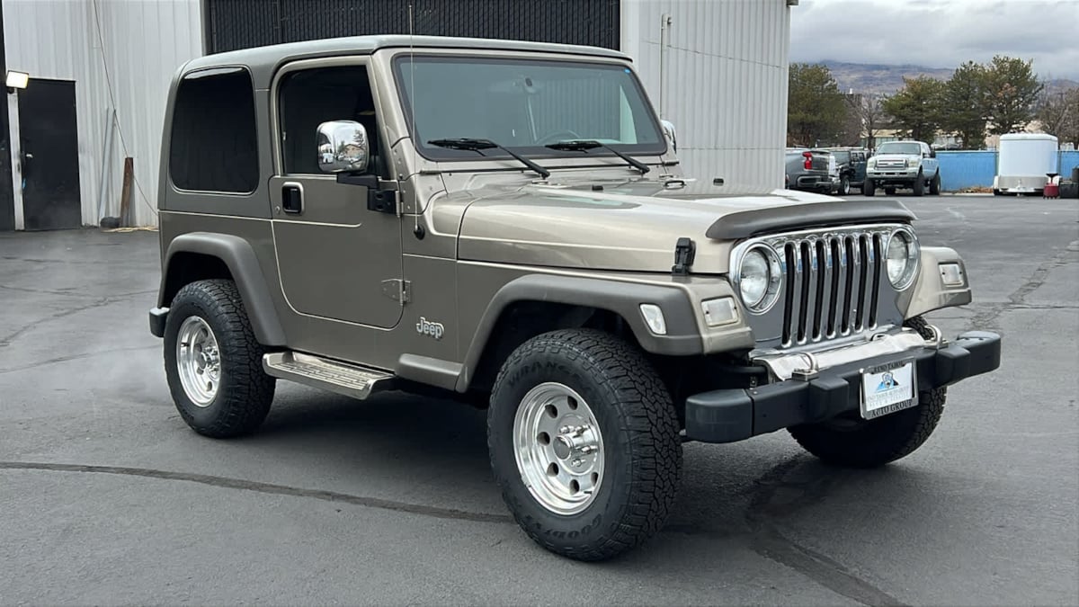 2005 Jeep Wrangler Sport 3