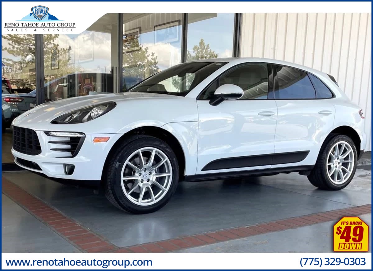 2018 Porsche Macan 