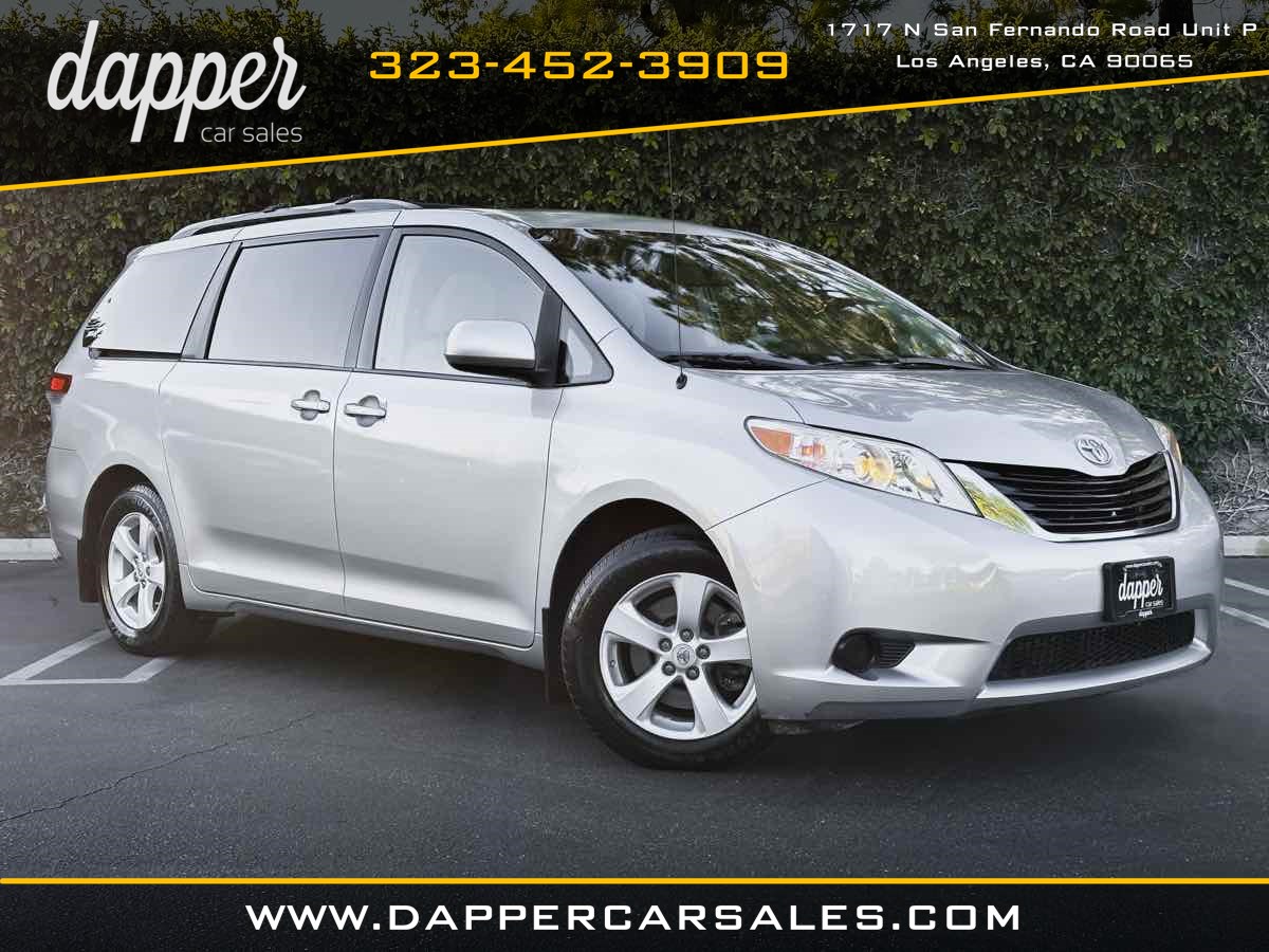 2011 Toyota Sienna LE