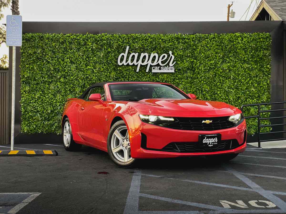 2020 Chevrolet Camaro 1LT photo 2
