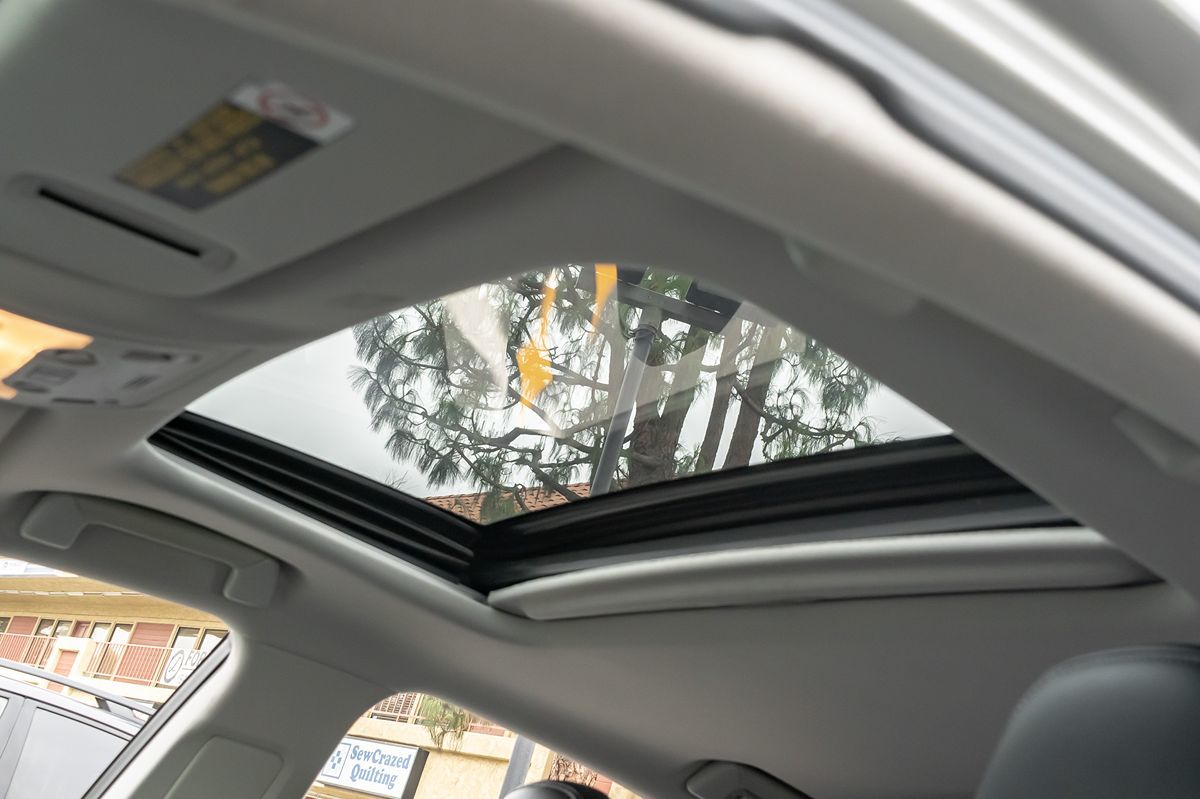 2020 Lexus IS 300 photo 12
