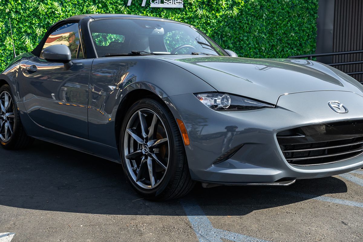 2020 Mazda MX-5 Miata Miata Grand Touring photo 6