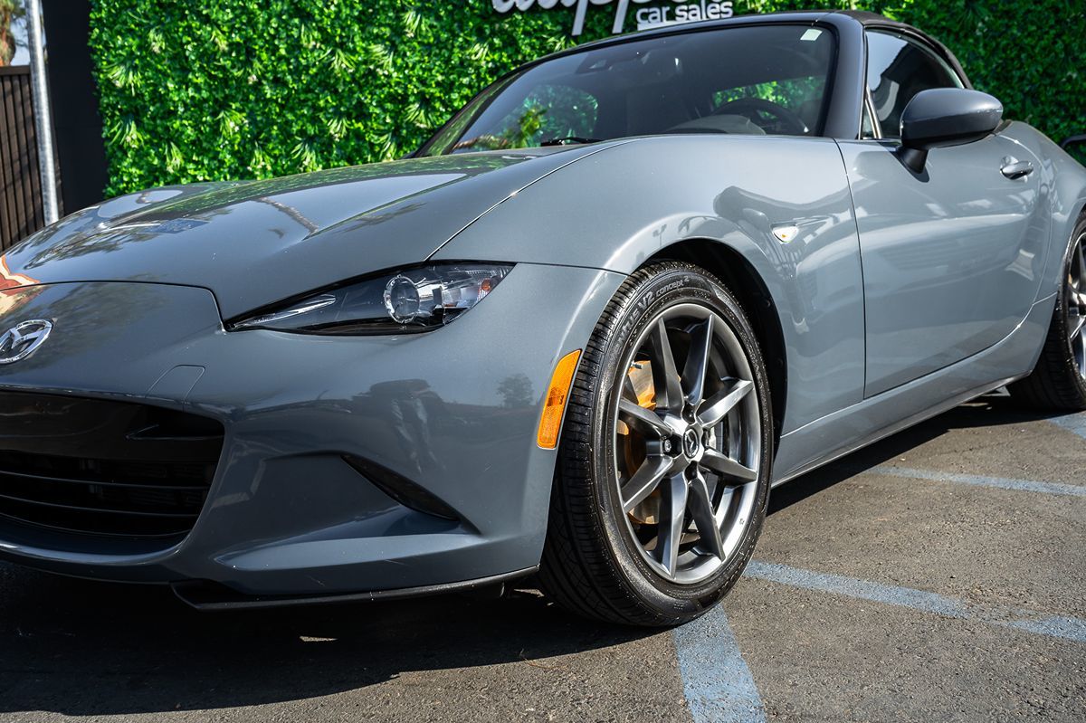 2020 Mazda MX-5 Miata Miata Grand Touring photo 4