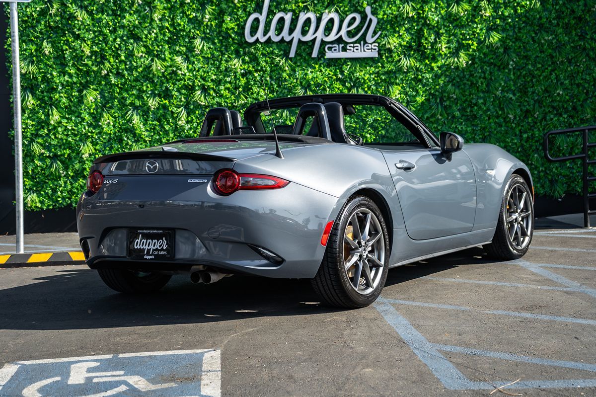 2020 Mazda MX-5 Miata Miata Grand Touring photo 3