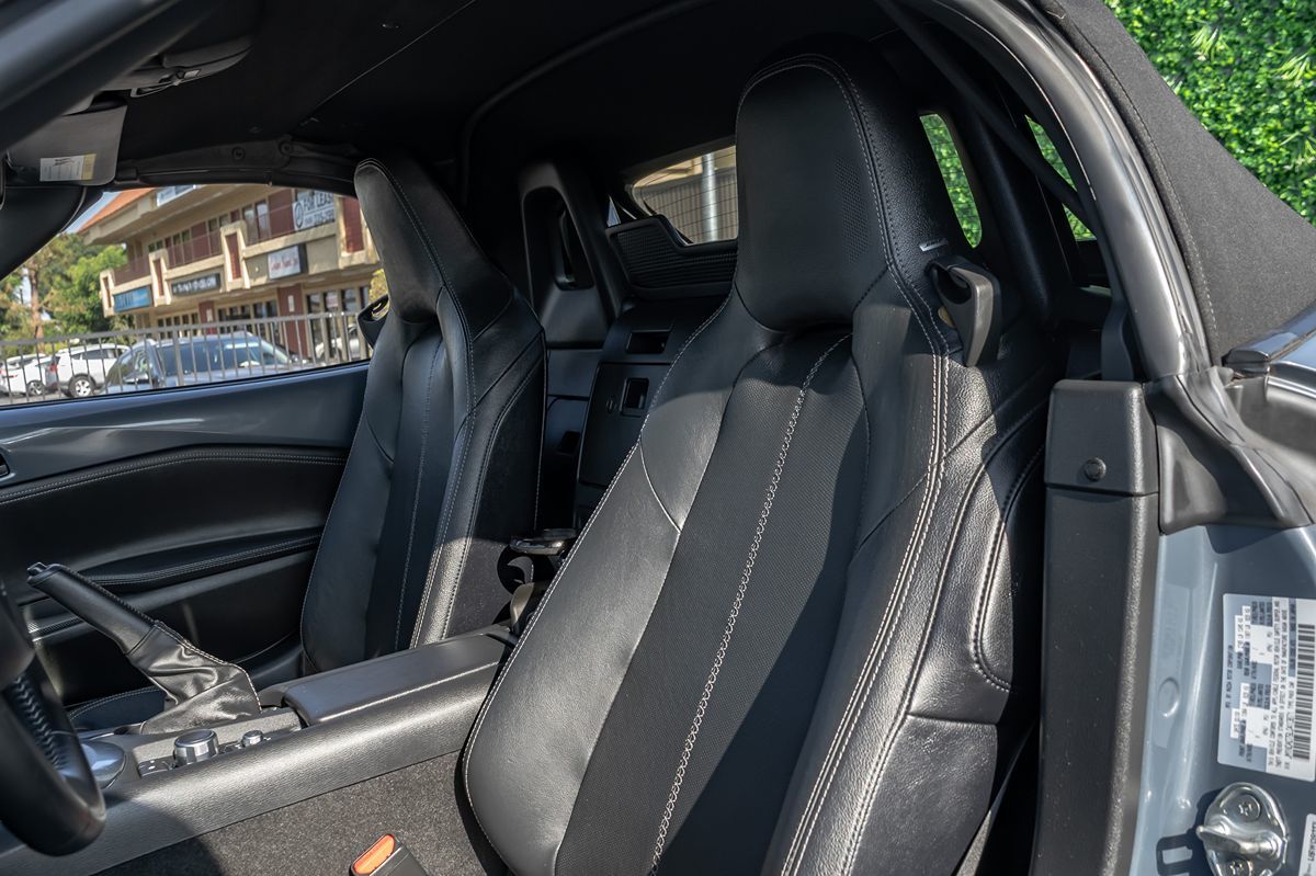 2020 Mazda MX-5 Miata Miata Grand Touring photo 13