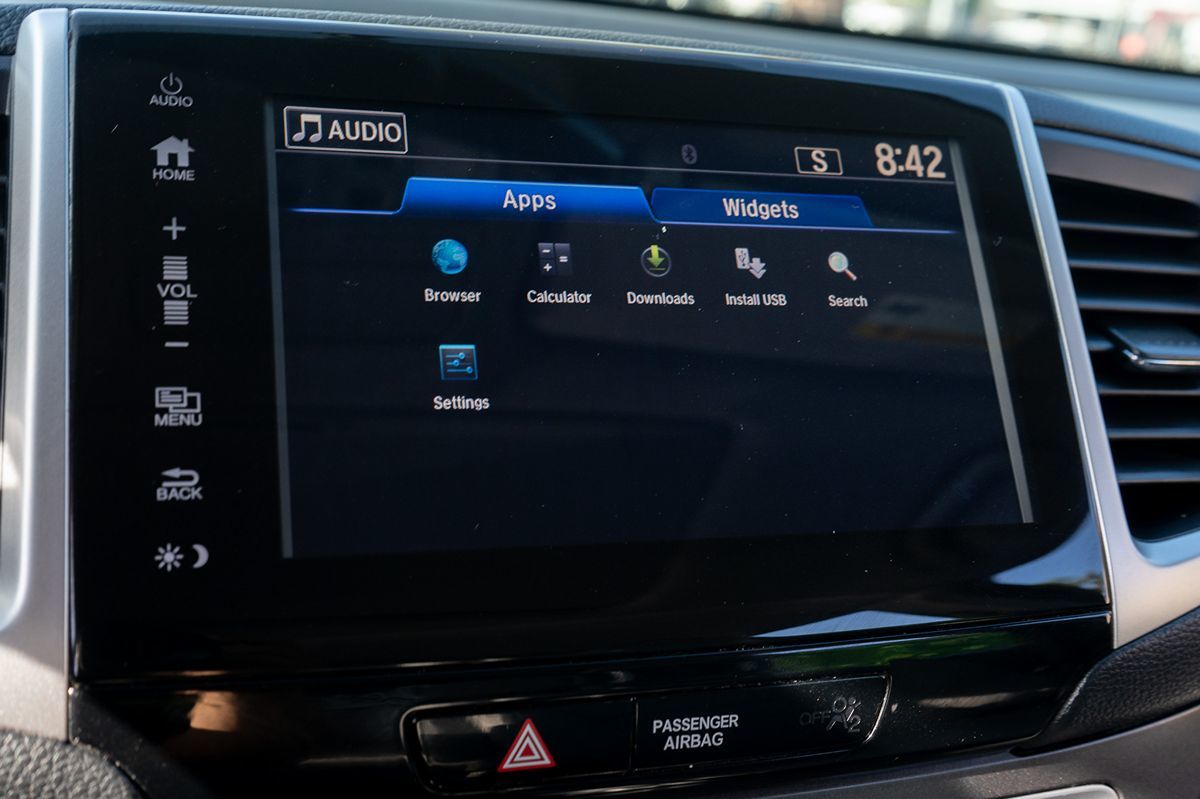 2017 Honda Pilot EX-L photo 29