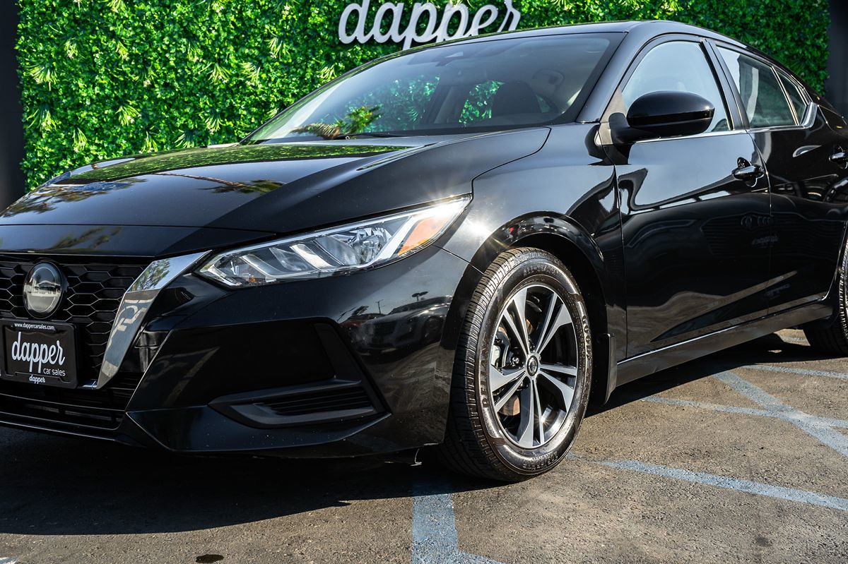 2021 Nissan Sentra SV photo 2