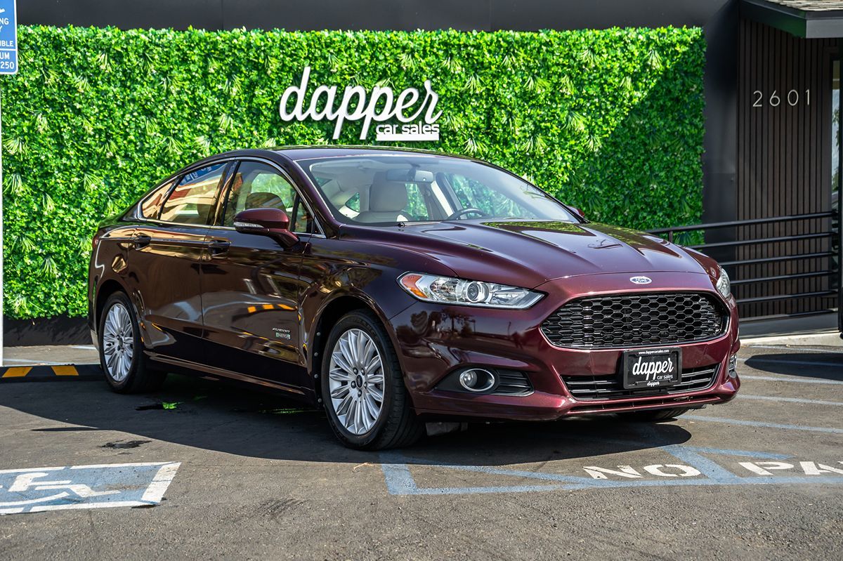 2013 Ford Fusion Energi SE photo 3