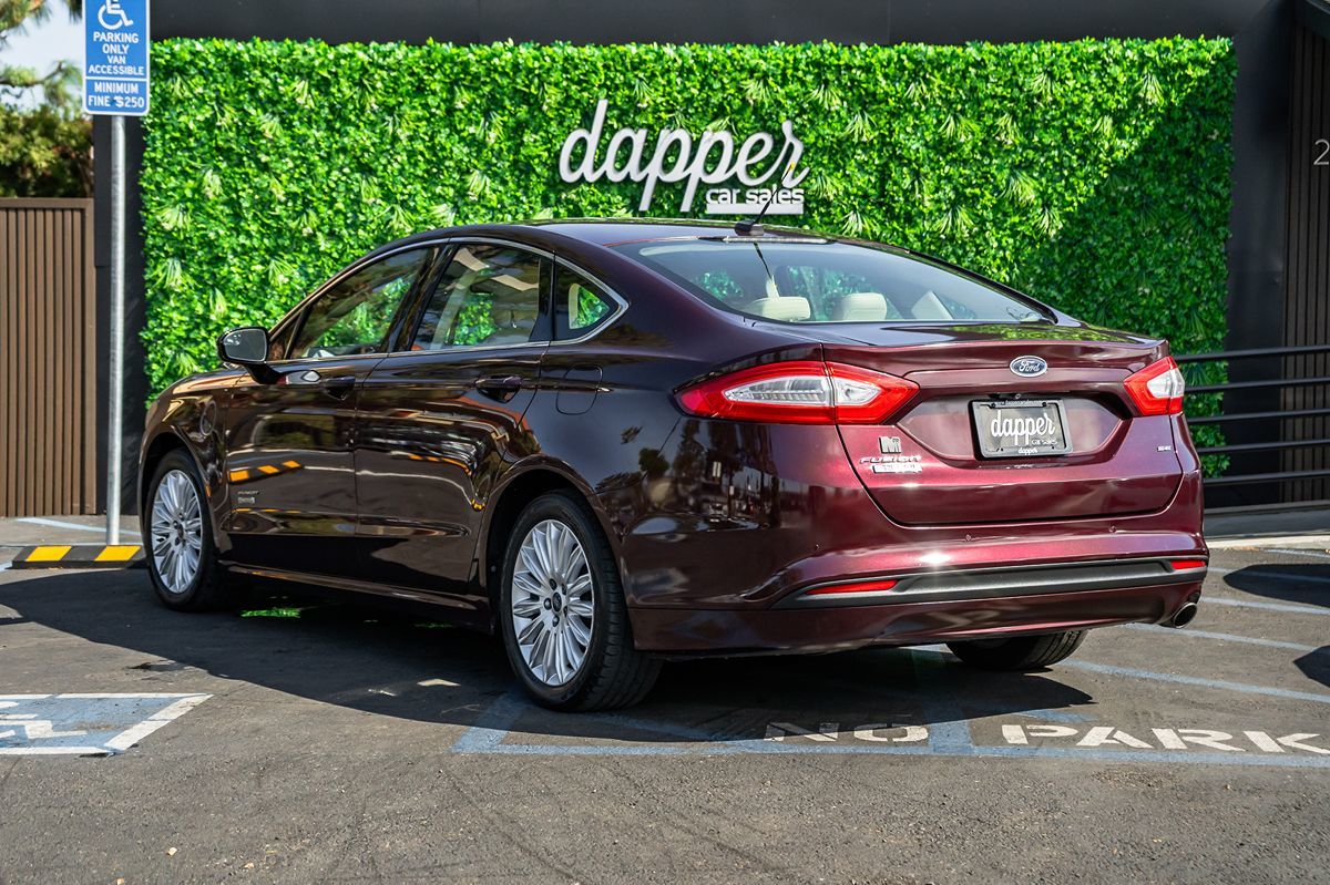 2013 Ford Fusion Energi SE photo 7