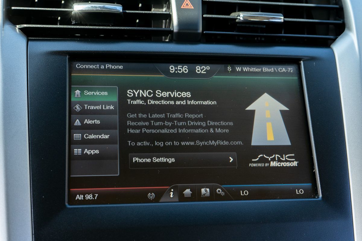 2013 Ford Fusion Energi SE photo 33