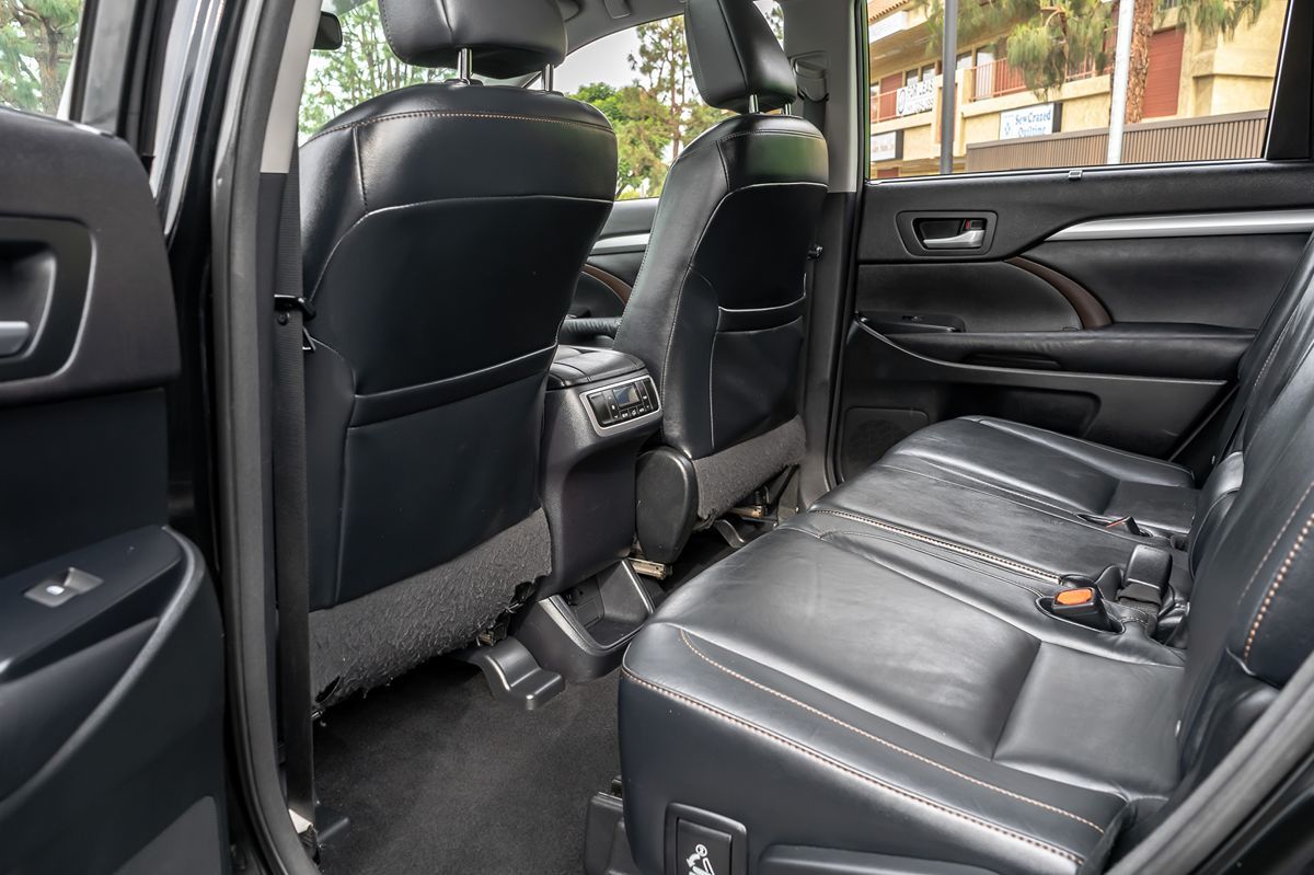 2015 Toyota Highlander XLE photo 14