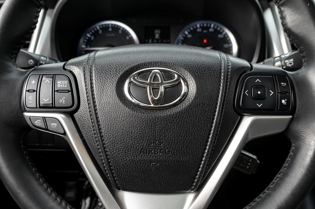 2015 Toyota Highlander XLE photo 26