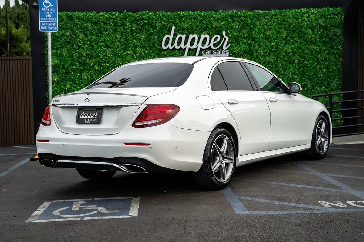 2017 Mercedes Benz E 300 Sport Sedan photo 5