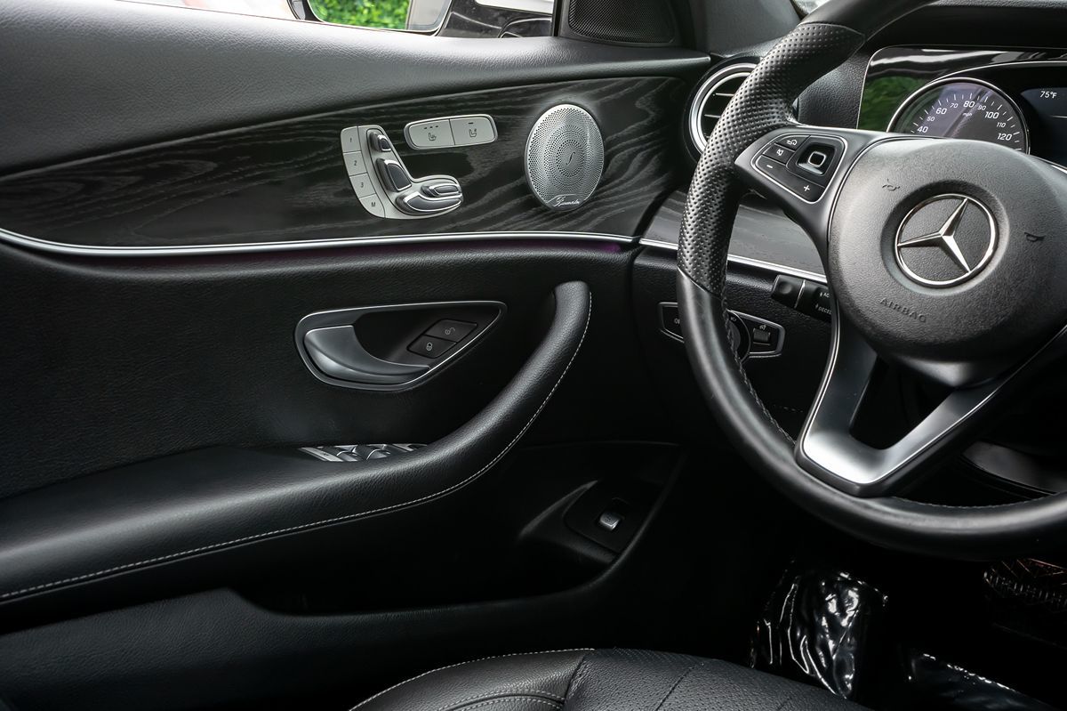 2017 Mercedes Benz E 300 Sport Sedan photo 18
