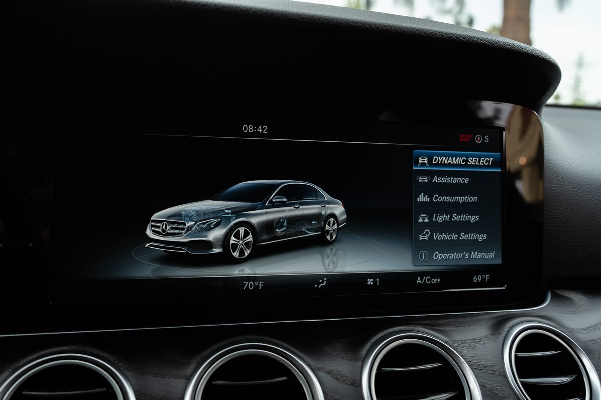 2017 Mercedes Benz E 300 Sport Sedan photo 35