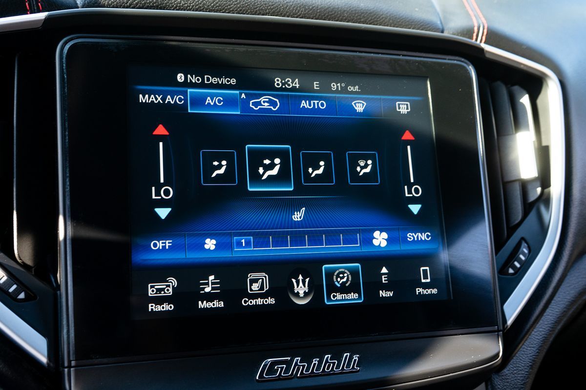 2017 Maserati Ghibli S photo 33