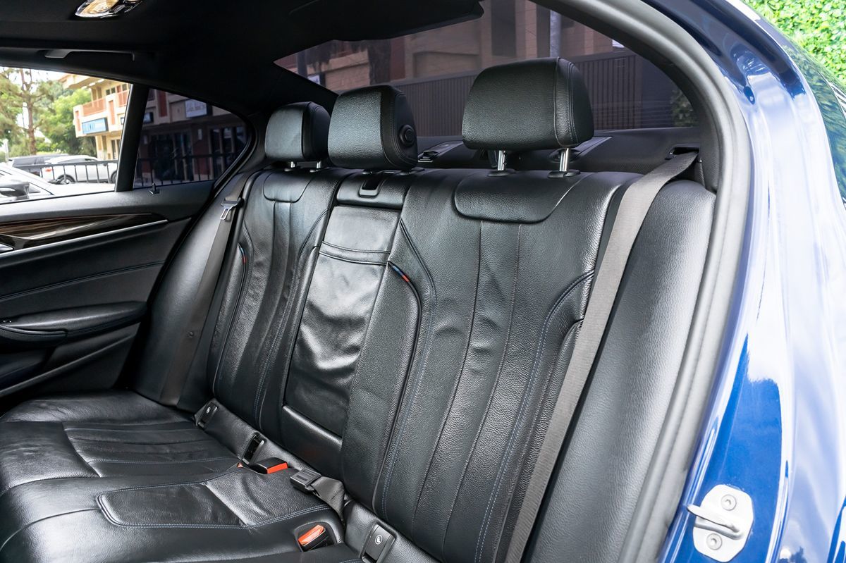 2019 Bmw 540i Sedan photo 16