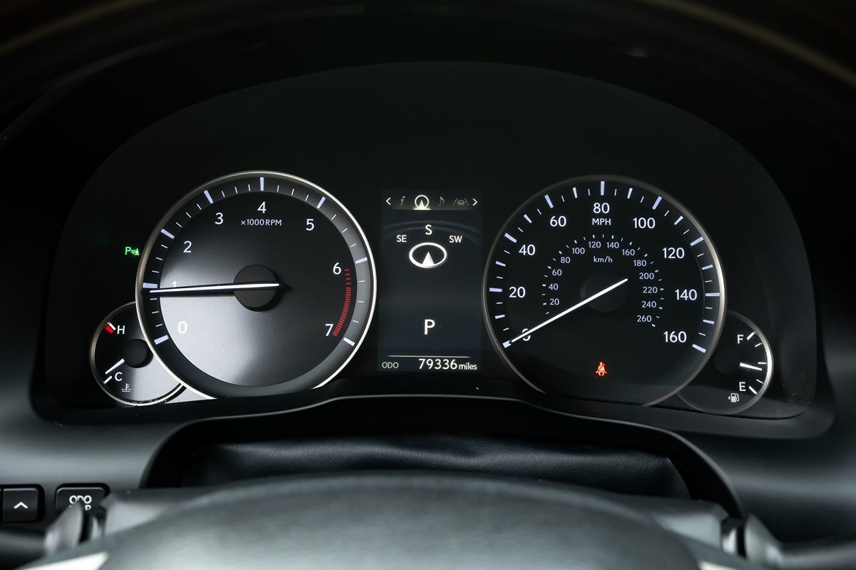 2016 Lexus ES 350 photo 24