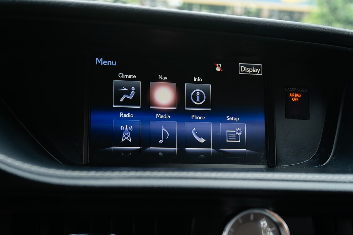 2016 Lexus ES 350 photo 30