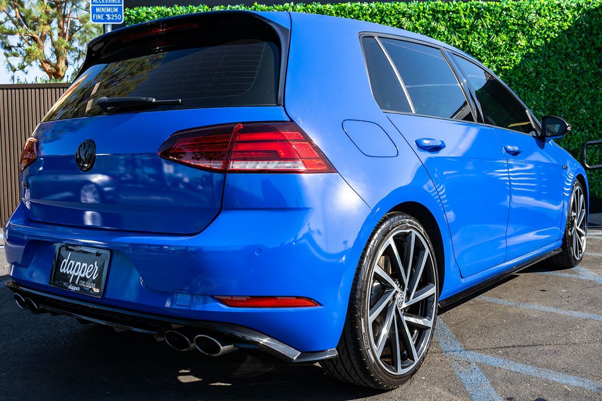 2018 Volkswagen Golf R 4Motion photo 6