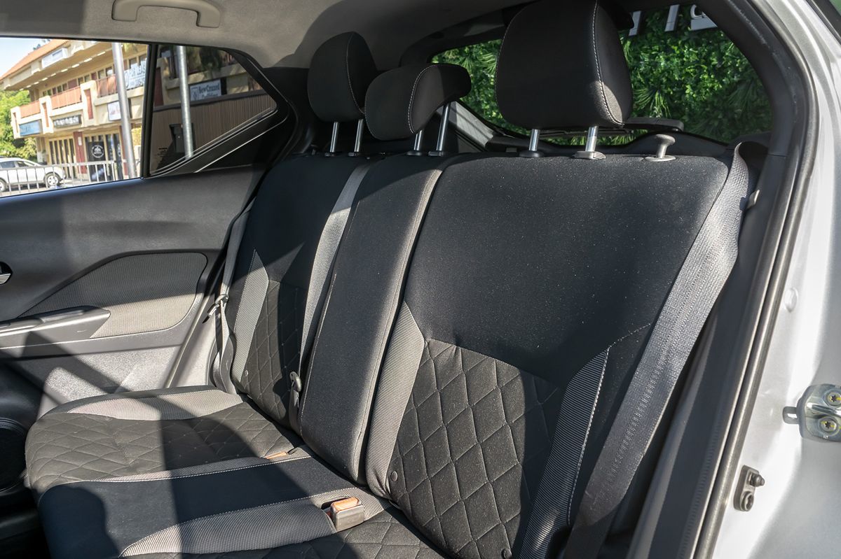 2018 Nissan Kicks SV photo 14