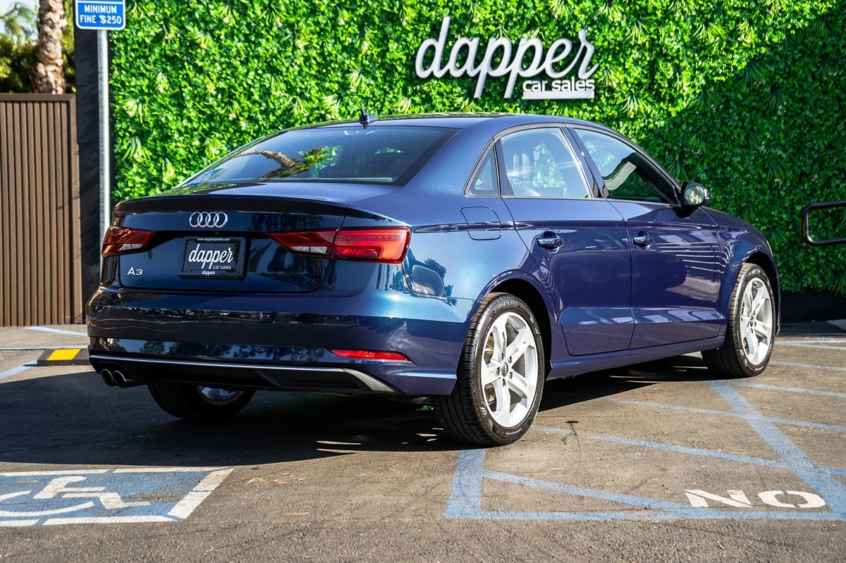 2018 Audi A3 Premium photo 5