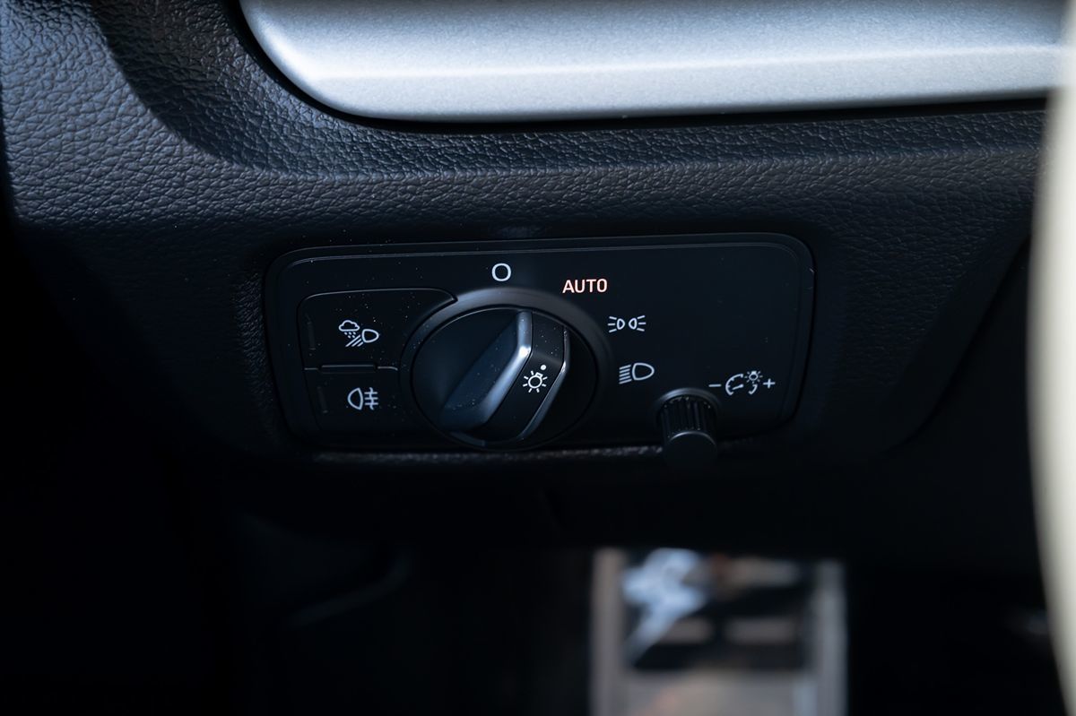 2018 Audi A3 Premium photo 25
