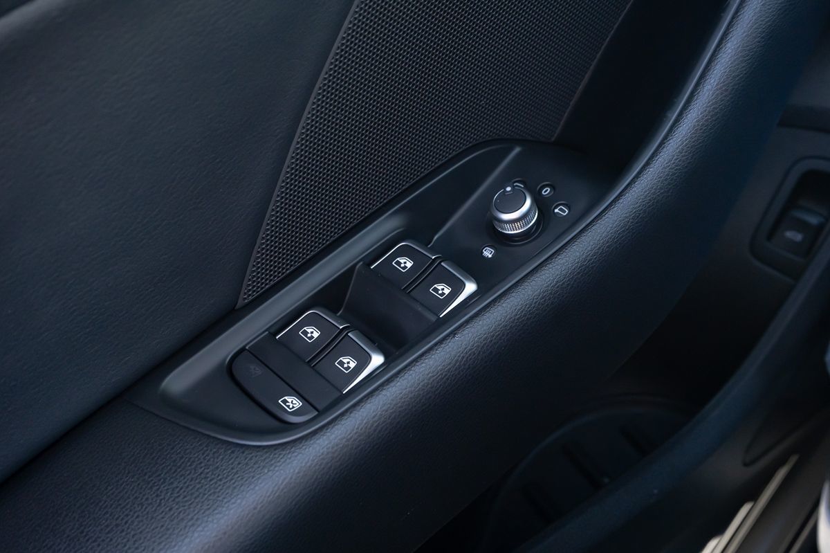 2018 Audi A3 Premium photo 26