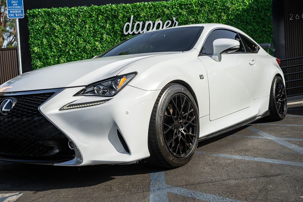 2015 Lexus RC 350 photo 2