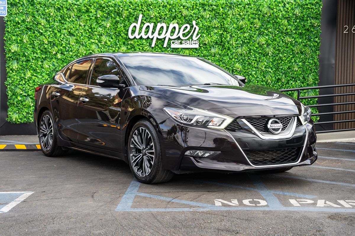 2017 Nissan Maxima Platinum photo 3